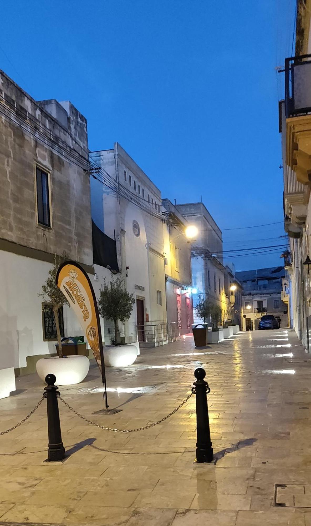 Kristu Re Villa Fgura Bagian luar foto